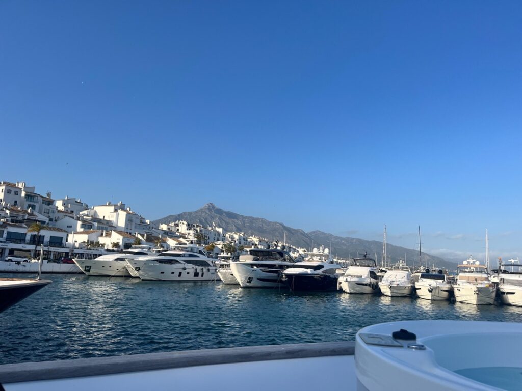 Handled PHOTO 2026 04 01 10 20 55 1080 1920 80 (3)