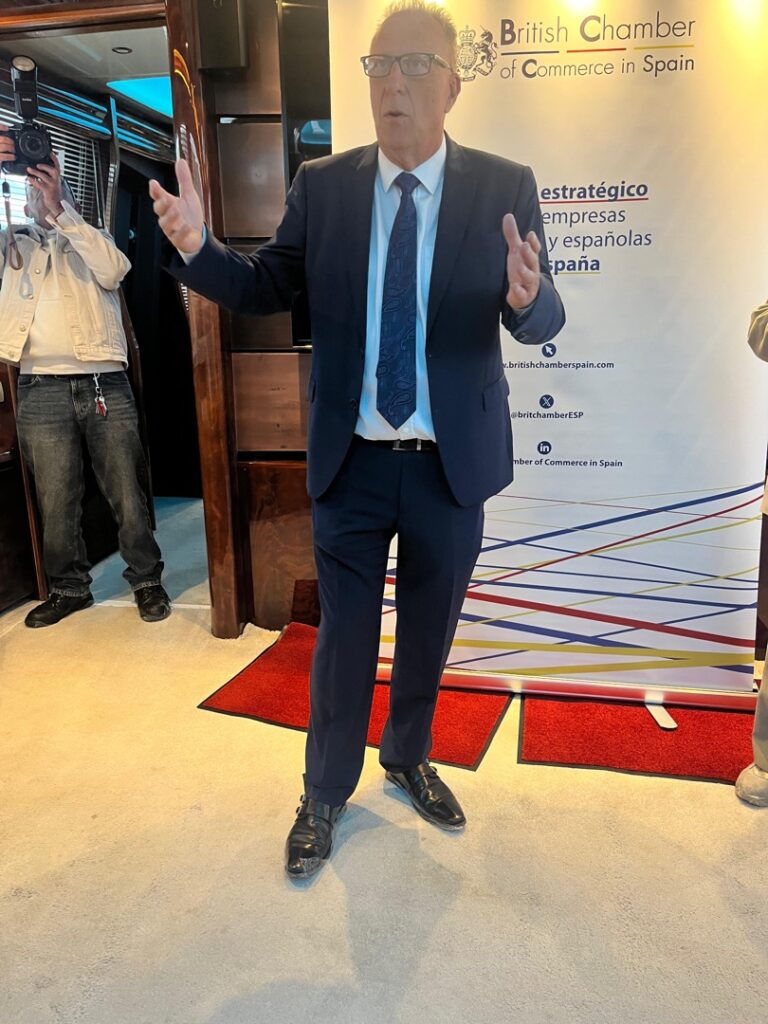 Handled PHOTO 2026 04 01 10 20 55 1080 1920